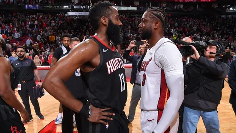 大乐透期号专家推荐：质合分析前区十码9连红庆祝